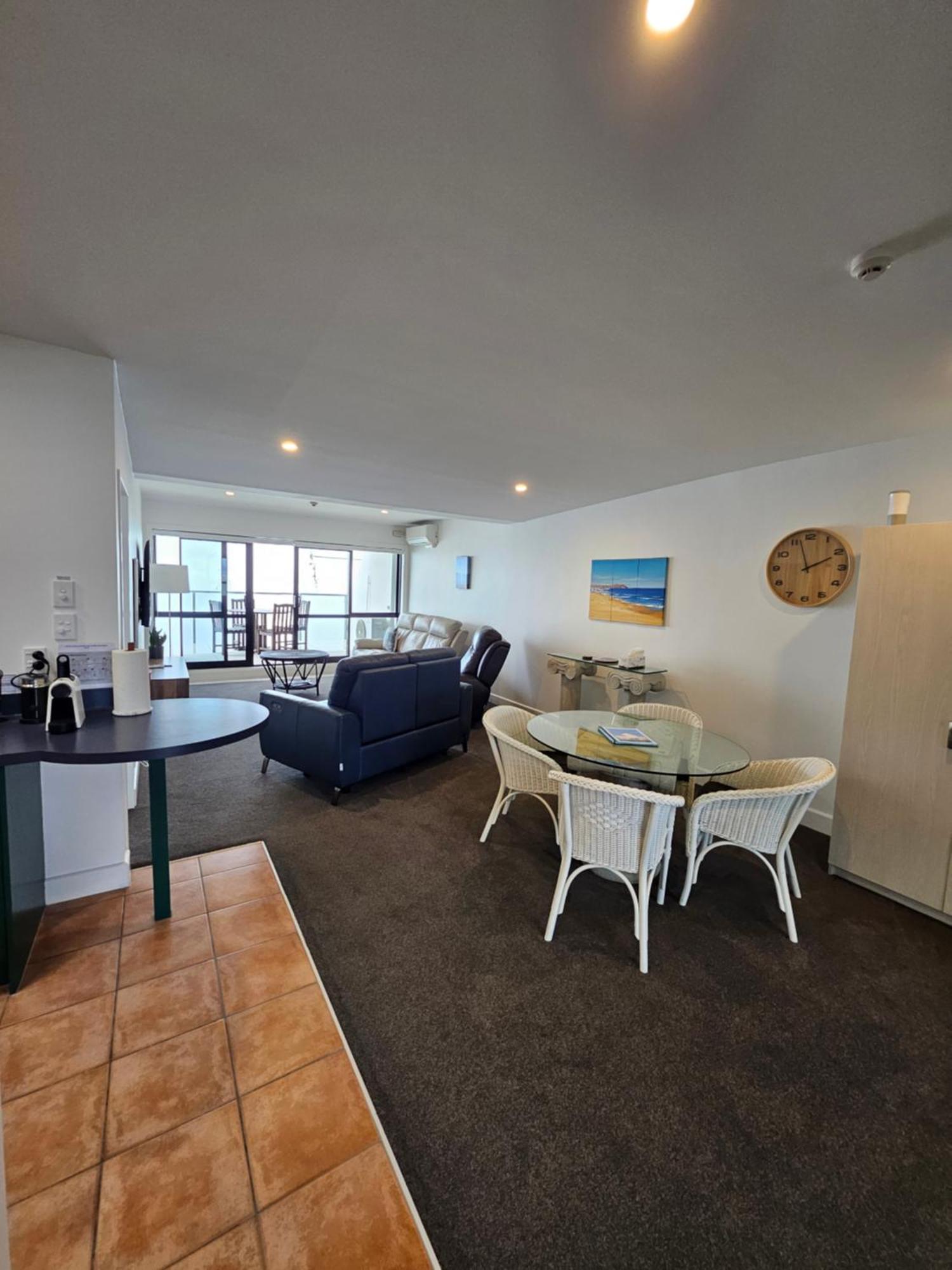 Luxury Beach Escape - 6 Adams Ave Mt Maunganui Mount Maunganui Exterior foto